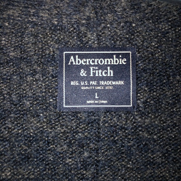 Abercrombie & Fitch cardigan (lightly worn) - Picture 2 of 2